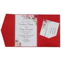 Eleganter dreifach gefalteter roter Kraftpapier-Hochzeitseinladungssatz mit RSVP - Perlrot