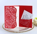 Invitation de mariage rouge découpée au laser avec motif floral et carte RSVP - Rouge Perlé