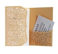 Faire-part de mariage doré champagne avec découpe laser élégante et motif floral - Or