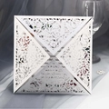 Elegante invito di nozze bianco tagliato al laser con motivo floreale su seta grigia - Bianco