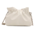 Bolso tipo cubo fruncido blanco para mujer con correa de cadena y colgante de bola - Blanco