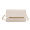 Chique witte crossbodytas van kunstleer met krokodillenstructuur en gouden accenten - Wit