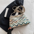 Sac fourre-tout crème chic avec motifs à vagues colorés et bandoulière en jacquard - Blanc Cassé
