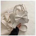 Bolso de mano de cuero PU blanco crema con lazo grande y correa desmontable - Blanco
