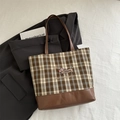 Borsa tote classica a quadri con ricamo a bassotto e manici marroni per uso quotidiano - Fiocco Rosa
