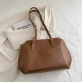 Borsa tote classica in pelle PU marrone cammello con manici lunghi e scritte moda - Marrone