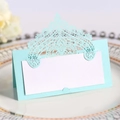 Elegante segnaposto per matrimonio blu chiaro tagliato al laser con inserto bianco - Blu Chiaro Perlato