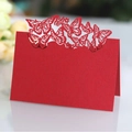 Marque-place rouge avec papillon découpé au laser pour décoration de table de mariage - Rouge Perlé