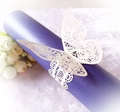 Elegante servilletero de mariposa en papel perlado blanco con corte láser fino - Mariposa de Encaje Clásica (MJK-1)