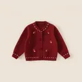 Rote Kinderstrickjacke mit weißer Pilzstickerei und klassischen Knopfelementen - 100 / Burgunderrot