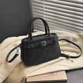 Retro black faux leather handbag with white contrast stitching and a removable strap - No Pendant / Black