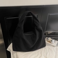 Minimalistische große schwarze Cord-Einkaufstasche mit strukturierten Streifen für Damen - Schwarz