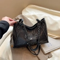 Sac fourre-tout noir minimaliste en cuir PU avec coutures blanches et lettres brodées - Noir