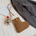 Bruine suède kerstsoktas met witte fleece rand en een schattige teddybeer hanger - Laarsvorm Met Hanger / Bruin