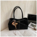 Black vintage tote bag with contrast stitching and leopard print charm accessory - Black with Pendant