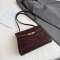 Sac fourre-tout vintage marron foncé en daim mat avec fermoir doré et bandoulière - Marron