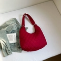 Rode gewatteerde hobo-tas met golfpatroon en zilveren ringen voor een casual uitstraling - Rood