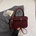 Sac à main rétro rouge vin et bandoulière élégante avec détails de sangle à boucle chic - Rouge Vin Sans Pendentif