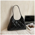 Classic black quilted leather Hobo shoulder bag with elegant minimalist rhombus stitching - Black without Pendant