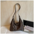 Große Hobo-Tasche aus tiefbraunem Leder mit verstellbarem Riemen für Damen - Braun