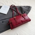 Retro burgundy bowling bag with gold buckle straps and spacious rectangular design - No Pendant / Red