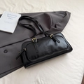 Retro black bowling bag in glossy leather with gold hardware and double straps - No Pendant / Black