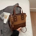 Sac seau marron en cuir et daim avec rivets dorés et bandoulière pour femmes - Brun Sans Pendentif