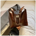 Bolso hobo vintage de cuero marrón brillante con detalle de cierre de giro en plata - Marrón