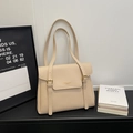 Sac fourre-tout beige en cuir grainé avec boucles dorées et grande capacité pour le quotidien - Sans Pendentif / Blanc Cassé