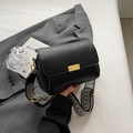 Borsa a tracolla retrò in pelle nera con ampia tracolla in tessuto geometrico - Nero
