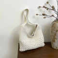 Bolso tote de punto blanco crema con diseño floral calado y estética minimalista - Estilo de cremallera / Blanco Roto