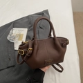Sac seau en cuir marron foncé avec finition rétro et bandoulière réglable - Café