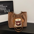 Borsa tote in velluto a coste marrone con ricamo orso e tracolla a catena d'oro - Marrone Senza Ciondolo