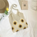 Borsa tote intrecciata bianco sporco con girasoli e decorazione a nappa - Bianco