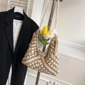Handgefertigte gewebte Totebag mit Karomuster Fransen und Seilschultergurten - Khaki-Patchwork-Reißverschluss-Stil