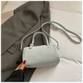 Borsa a cilindro verde chiaro in morbida pelle PU con tracolla regolabile - Blu Senza Ciondolo