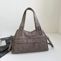 Retro taupe faux leather handbag with double front zippers and adjustable shoulder strap - Camel