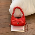 Rote Eimer-Handtasche aus PU-Leder mit Schleife, Herzanhänger und Silberkette - Rot