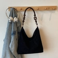 Retro black matte tote bag with beaded handle and minimalist suede hobo design - No Pendant / Black