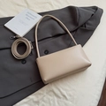 Beige minimalist baguette shoulder bag with adjustable strap in urban aesthetic - Khaki (No Pendant)