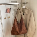 Brown oversized hobo bag with abstract geometric texture for women’s casual style - Coffee without Pendant