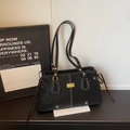 Vintage black tote bag with white contrast stitching and gold hardware detail - Black without Pendant