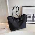 Bolso tote negro de contraste minimalista con asas de cuero y etiqueta de moda New York - Negro