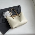 Grande borsa tote crema con manici marroni per un pendolarismo elegante - Bianco Sporco