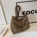 Brown houndstooth checkered woolen shoulder bag with golden brand plaque and wide strap - Khaki Without Pendant
