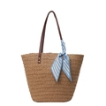 Sommerliche Stroh-Tragetasche mit Kunstledergriffen und blau gestreiftem Seidenschal - Khaki Mit Band