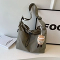 Khaki große Nylon-Einkaufstasche mit Kordelzug und süßem Kaffeetasse-Plüsch-Anhänger - Grün mit Anhänger