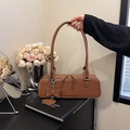 Bolso de hombro vintage marrón de estilo francés con lazo y relieve No Filter - Marrón