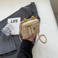 Beige tweed quilted chain bag with camellia pendant and gold hardware finish - Beige Small