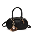 Elegante bolso Boston vintage negro en cuero granulado con herrajes dorados y adorno - Negro (Con Colgante Monstruo)